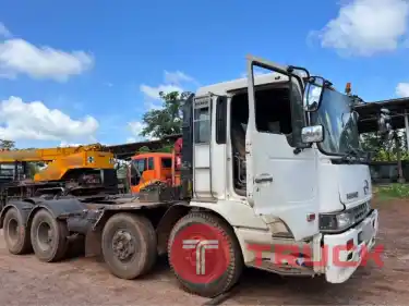 หัวลาก 12 ล้อ 2 เพลา หุ่นพองาม 485,000 บาท HINO PROFIA 325 แรง