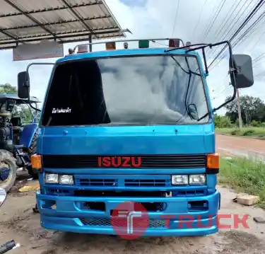 6 ล้อดั้ม 5 คิว ภายในสวย 385,000 บาท ISUZU ROCKY 175 แรง