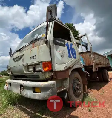 6ล้อ ติดเครน 3 ตัน TANADO ท้องV 285,000 บาท HINO FC ซุปเปอร์เสี่ย 120 แรง