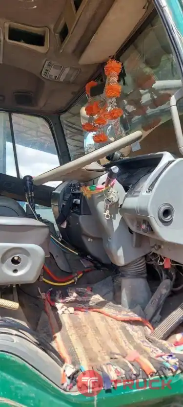 12 ล้อดั้มพ์ 2 เพลา มีระบบลากจูง 699,000 บาท MITSUBISHI FUSO 240 แรง