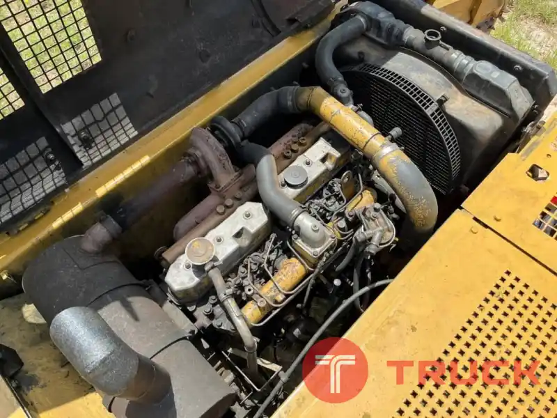 แบคโฮ สวย ๆ แห้ง ๆ 685,000 บาท CATERPILLAR. 320 V2.