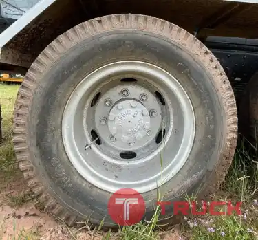 10 ล้อ 2 เพลา โม่ปูน 7Q 399,000 บาท Nissan Cwm430-230 แรง