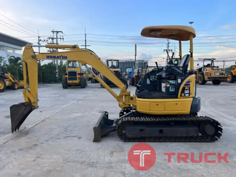 Komatsu PC30MR-2 นำเข้าจากญี่ปุ่น สภาพพร้อมใช้งาน โทร 089-0080077,089-0050007,086-0044333,065-8844400 www.sangenjp.com www.nmc99.com