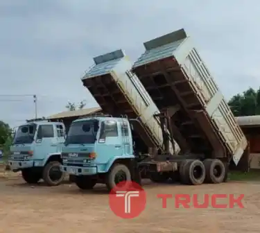 10 ล้อดั้มสามมิตรมอเตอร์ ขายเหมารวม 2 คัน 1,375,000 บาท ISUZU ROCKY 195 และ 240 แรง นางฟ้่า โค้ต R