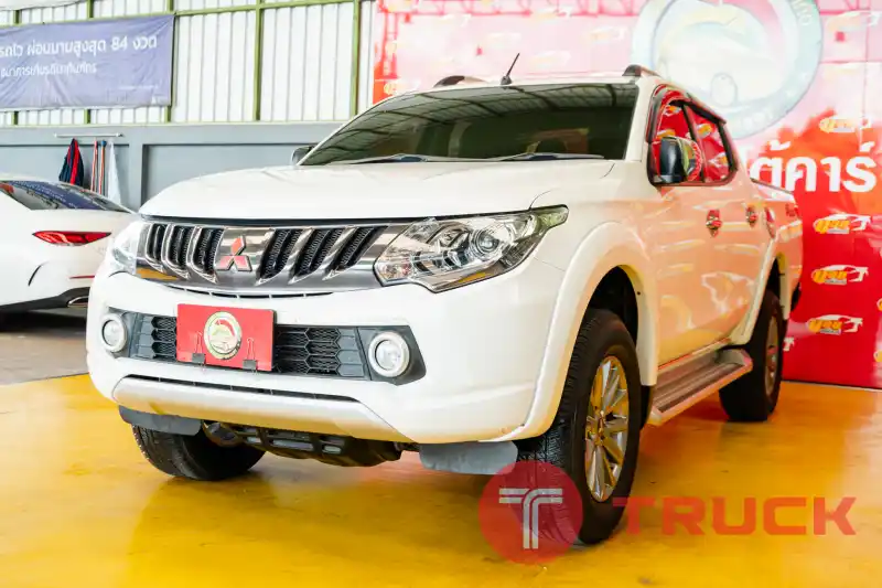 Mitsubishi Triton Plus 4ประตู ปี2017 เครื่อง2.5 Mitsubishi Triton Plus 4ประตู ปี2017 เครื่อง2.5