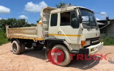 6 ล้อดั้ม 5 คิว ภายในสวย 390,000 บาท MITSUBISHI FUSO 160แรง