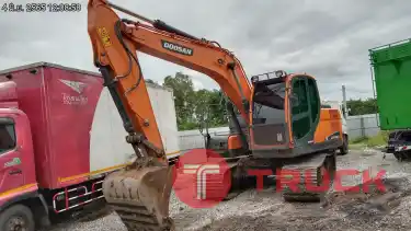 รถขุดตีนตะขาบ DOOSAN DX140LCA รหัส CT1XX1384