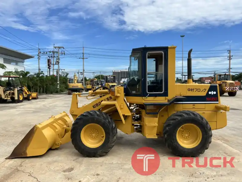 KOMATSU WA100-1 นำเข้าจากญี่ปุ่น สภาพพร้อมใช้งาน โทร 089-0080077,089-0050007,086-0044333,065-8844400 www.sangenjp.com www.nmc99.com
