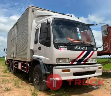 บางๆ เดิมๆ สะดุดตา 755,000 ตั้งแต่เกิดมา ไม่เคยโดยสาดสีเลย ISUZU DECA 195 แรง