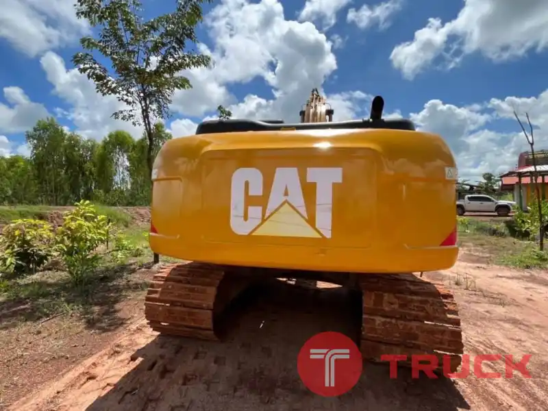 จดทะเบียนปี 65 มือเดียวจากเมโทร 1,390,000 บาท CATERPILLAR 320D2 ตัวสุดท้าย ทำงาน 10,932 ชั่วโมง