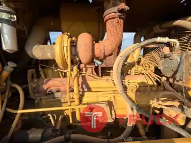 น้อง ๆ ป้ายแดง 1,690,000 บาท CATERPILLAR D6G2 XL