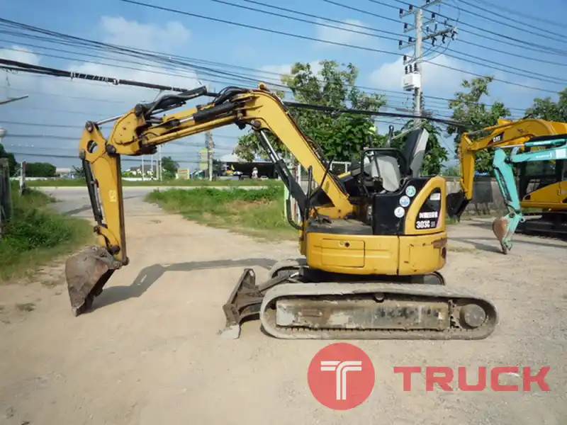 CAT303CSR รถขุดนำเข้าจากญี่ปุ่น สภาพพร้อมใช้งาน