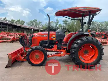 แกร่งสุดขีด คล่องตัวถึงขีดสุด ดันแรงดันดี รถไถคูโบต้ารุ่น MU4902+ใบดันดินหน้า+ผาน 1 ตัว ดาวน์ 50,000 บาท สนใจโทรสอบถาม 089-0111624 เฮียเลี้ยงจ้า สอบถามหรือมาดูที่ร้านเราได้จ้า