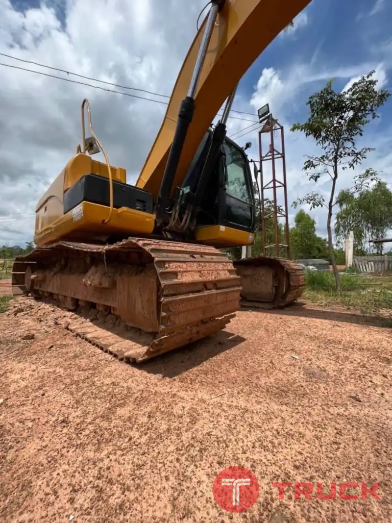 จดทะเบียนปี 65 มือเดียวจากเมโทร CATERPILLAR 320D2