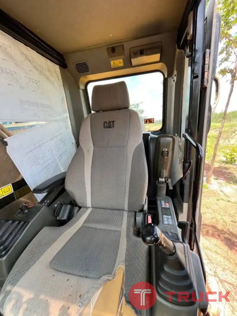 จดทะเบียนปี 65 มือเดียวจากเมโทร CATERPILLAR 320D2