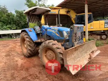 รถไถ 2 เพลา 75 แรง NEW HOLLAND TT4.75