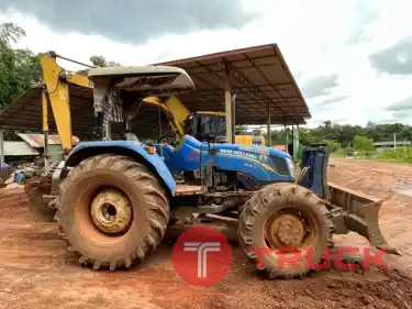 รถไถ 2 เพลา 75 แรง NEW HOLLAND TT4.75