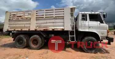 10 ล้อดั้ม 2 เพลา 375,000 บาท HINO ZM เครื่อง DAEWOO-340 แรง