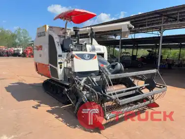 ตอบโจษย์ตรงใจ สภาพสวย เครื่องแน่น รถเกี่ยวคูโบต้ารุ่น DC70G PLUS ดาวน์ 130,000 บาท สนใจโทรสอบถาม 089-0111624 เฮียเลี้ยงจ้า สอบถามหรือมาดูที่ร้านเราได้จ้า