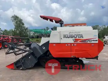 เตรียมความพร้อมกันจ้า เริ่มหน้าเกี่ยวข้าวแล้ว มาใหม่ๆๆ รถเกี่ยวคูโบต้ารุ่น DC70H PLUS ดาวน์ 105,000 บาท สนใจโทรสอบถาม 089-0111624 เฮียเลี้ยงจ้า สอบถามหรือมาดูที่ร้านเราได้จ้า