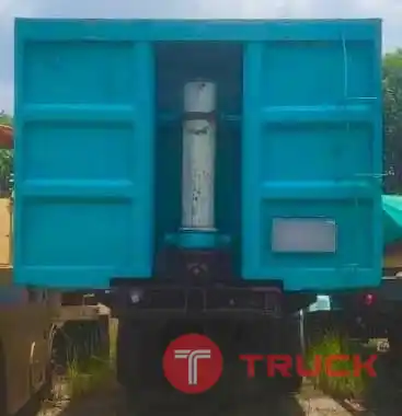 เชมิดั้ม เสาธง 255,000 บาท พร้อมใช้ JTT ปี 49 ยาว 8 เมตร