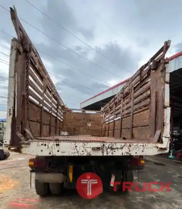 10 ล้อ 2 เพลา สโลว์กลาง มีระบบลากจูง 395,000 บาท HINO FM176 - 260 แรง