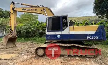 แห้งเดิม แอร์เย็น 495,000 บาท Komatsu Pc200-5