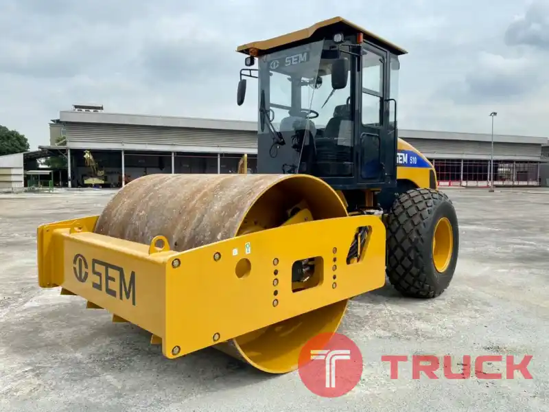 รถบดสั่นสะเทือน Soil Compactor SEM 510 และ 512