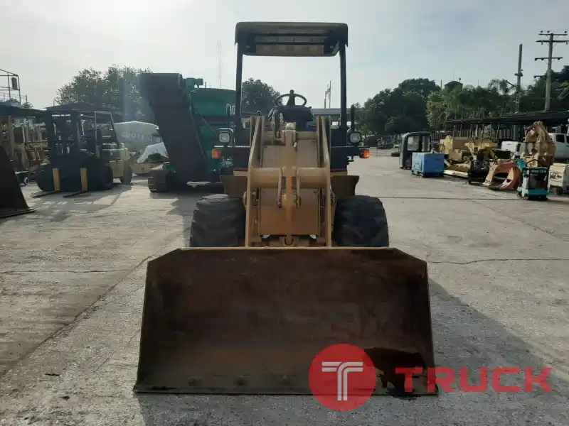 รถตัก CAT 902B มาใหม่สวยมาก ใช้งานมาน้อยนำเข้าจากญี่ปุ่น ไม่เคยใช้ในไทย รถตัก CAT 902B มาใหม่สวยมาก ใช้งานมาน้อยนำเข้าจากญี่ปุ่น ไม่เคยใช้ในไทย