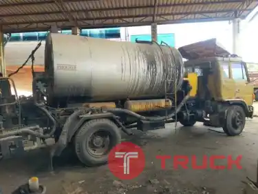 รถสเปรย์ยางถังนอกแท้ 6 ตัน ระบบพร้อมใช้ Hino FD165 เครื่อง HO6C-Turbo - 205 แรง