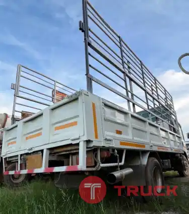 ISUZU NPR 150 แรง ปี 56 วิ่ง 251,739 Km กระบะคอกสูงยาว 5 เมตร พื้นเหล็ก
