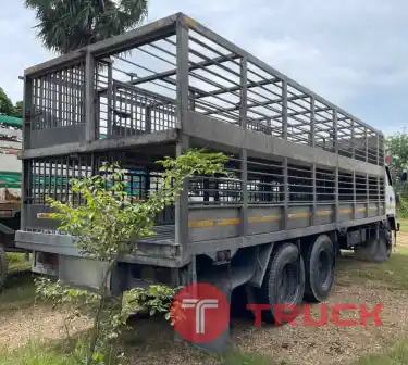 รถขนหมู 10 ล้อ 1 เพลา 395,000 บาท ISUZU ROCKY 175 แรง ตัวยาวพิเศษ 7 เมตร