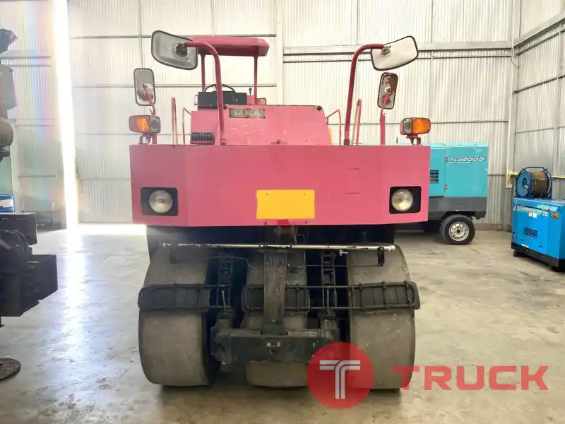SAKAI T2 ปี2004 : รถบดล้อยาง 7 ล้อ จากญี่ปุ่น โทร. 080-6565422 (หนิง)