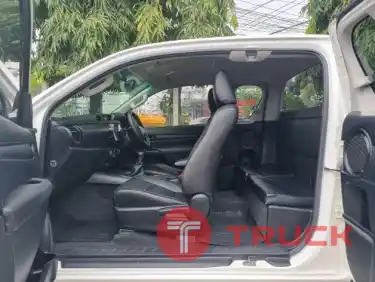 ขาย Toyota Hilux Revo 2.4 E Prerunner ปี 2019