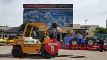 Komatsu FD35 งายาวเสาสูง 3 ม. นำเข้าจากญี่ปุ่น สภาพพร้อมใช้งาน โทร 089-0080077,089-0050007,086-0044333,065-8844400 www.sangenjp.com www.nmc99.com