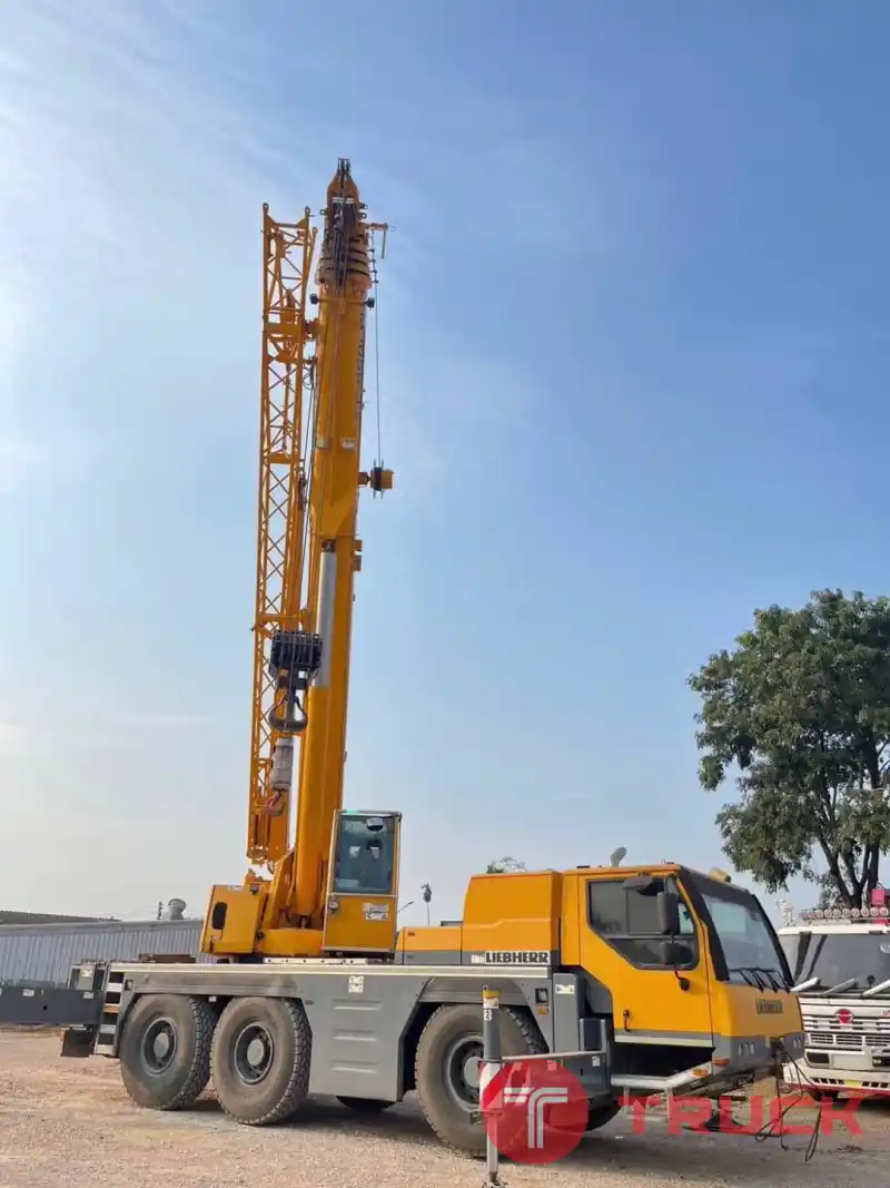 รถเครน 55 ตัน 6 ล้อ ปี 2012 ใช้งานน้อย LIEBHERR LTM1055-3.2