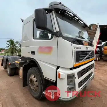 10 ล้อหัวลาก 1 เพลา ยกล้อหลัง (ถุงลมเพิ่งเปลี่ยน) 555,000 บาท VOLVO 340 แรง FM9 ปี 46