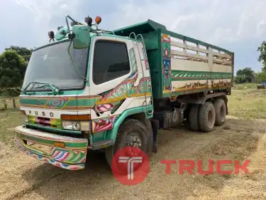10 ล้อดั้ม 2 เพลา 585,000 บาท Mitsu Fuso 195 แรง