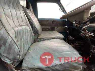 6 ล้อคอกสูง เดิมบาง 115,000 บาท ISUZU TL 85 แรง จดทะเบียน ปี 23