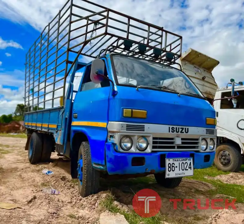 6 ล้อคอกสูง เดิมบาง 115,000 บาท ISUZU TL 85 แรง จดทะเบียน ปี 23