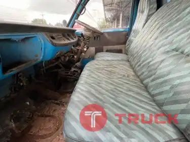 6 ล้อคอกสูง เดิมบาง 115,000 บาท ISUZU TL 85 แรง จดทะเบียน ปี 23