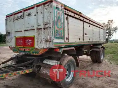 รถพ่วง2 เพลา ดั้ม 18 ล้อ HINO MEGA 260 แรง ปี 50