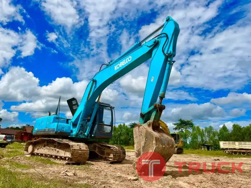 สวย แห้ง แรง ดี ราคาสุดคุ้ม 765,000 บาท KOBELCO SK200 MARK 6 YN07 จดทะเบียน ปี 56