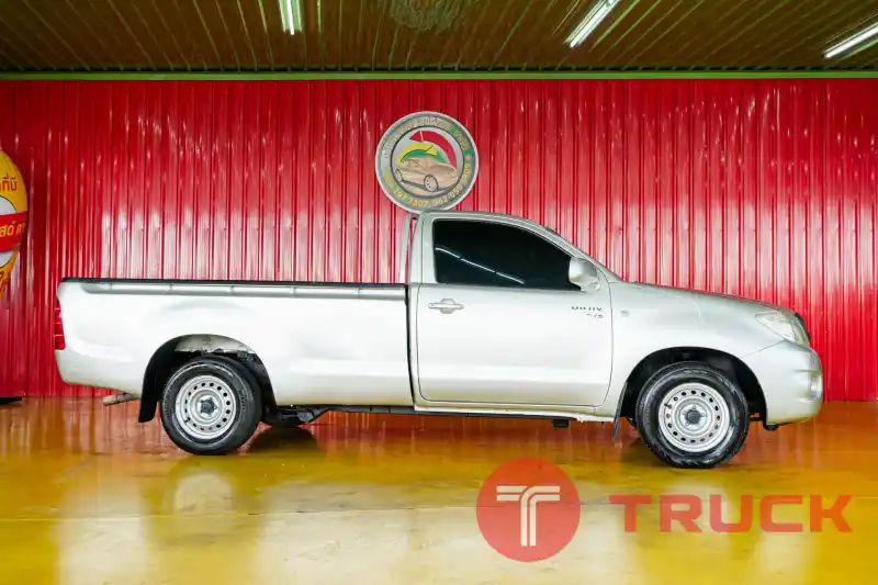 Toyota Hilux Vigo ตอนเดียว (J) ปี2011 เครื่อง2.5 Toyota Hilux Vigo ตอนเดียว (J) ปี2011 เครื่อง2.5