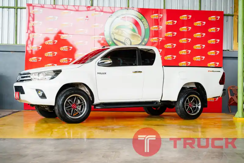 Toyota Hilux Revo Cab (E) ปี2016 เครื่อง2.4