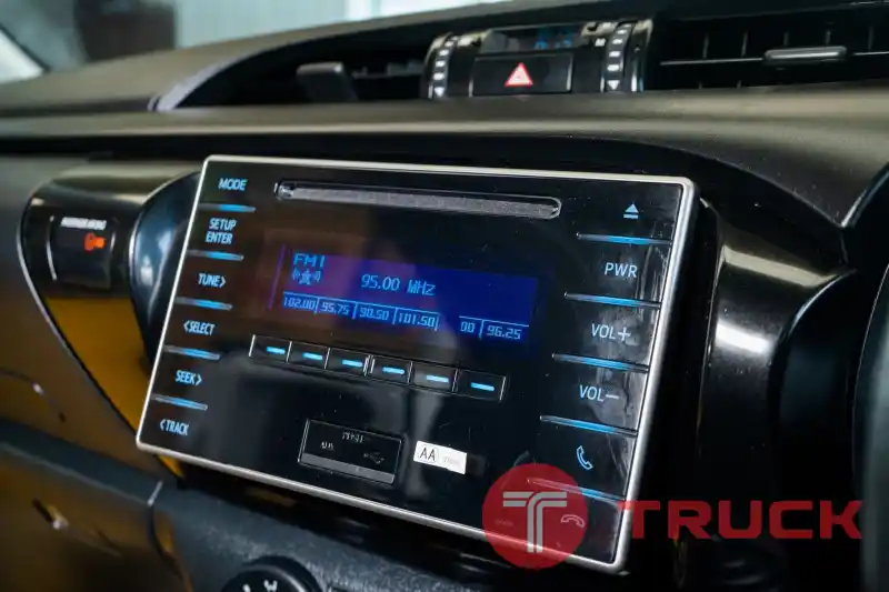 Toyota Hilux Revo Z-Edition Cab ปี2019 เครื่อง2.4 Toyota Hilux Revo Z-Edition Cab ปี2019 เครื่อง2.4