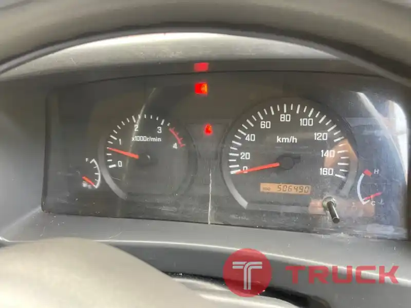 6 ล้อตู้เเห้ง ISUZU NQR 175 ราคา 590,000 บาท ปี 53 ตัวยาวพิเศษ 6 เมตร วิ่ง 5xx,xxx Km