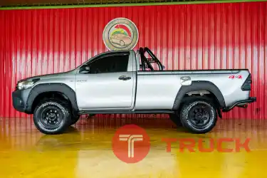 Toyota Hilux Revo ตอนเดียว 4x4 ปี2016จด2017 เครื่อง2.8