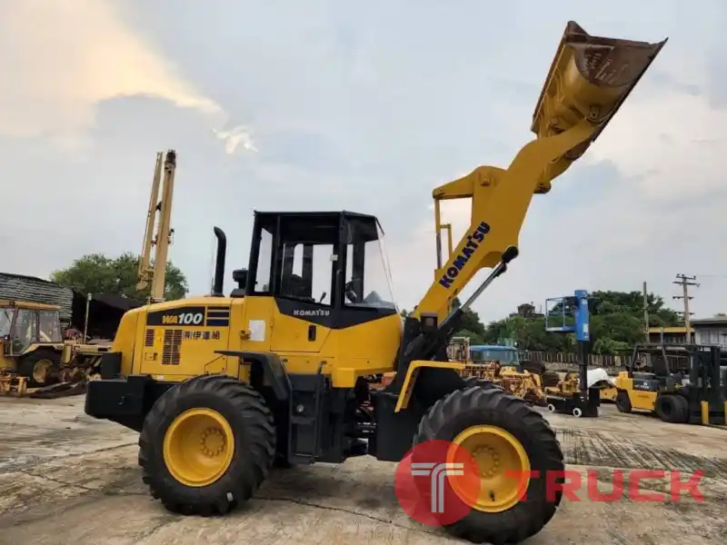 รถตัก KOMATSU WA100-7 คันนี้แขนยาว รถนำเข้าจากญี่ปุ่น ใช้งานมาน้อย ไม่เคยใช้ในไทย