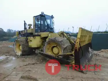 รถดันล้อเหล็ก KOMATSU รุ่น WF450T-1 รถดันดิน รถดันกากอ้อย ดันขยะ